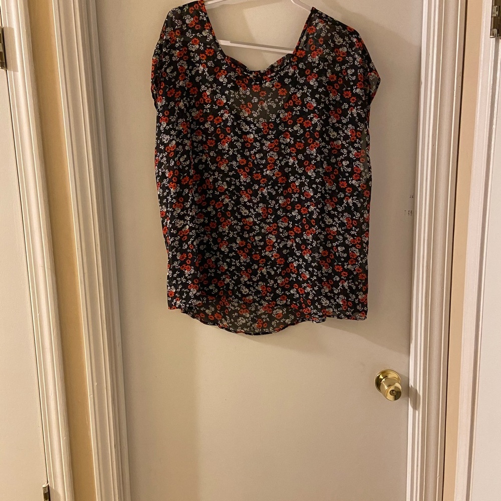 Torrid floral skull top